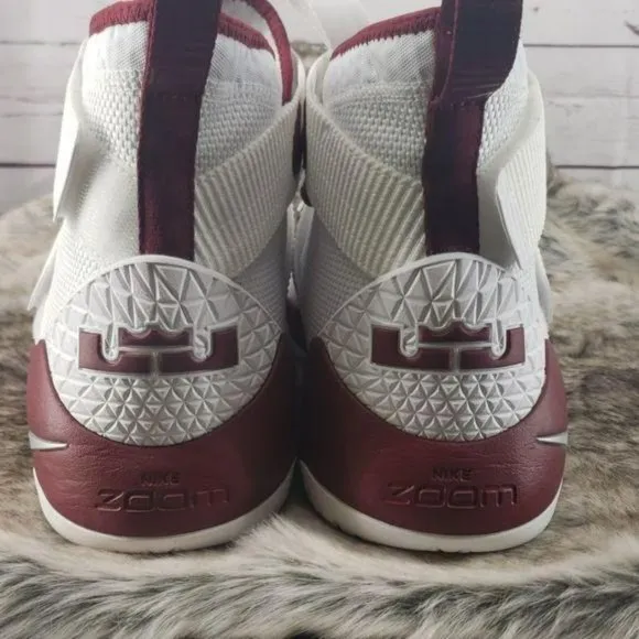 Nike Zoom White &amp; Burgundy 17‎ basketball Shoes
