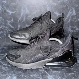 Nike Air Max 270 Triple Black Athletic Walking Shoes Sneakers Mens Size 11.5