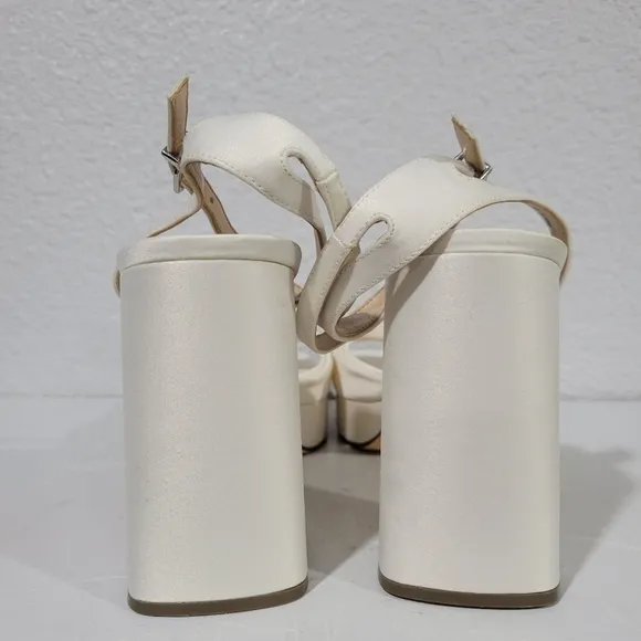 Nina  STACIE IVORY SATIN BLOCK HIGH-HEEL PLATFORM SANDAL Sz 10