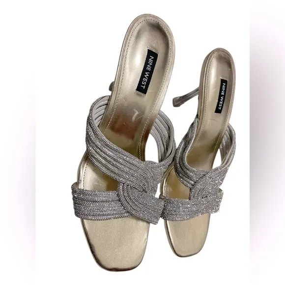 🌼💚💚NINE WEST Dancy Heeled Slide Sandals
