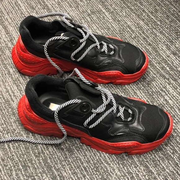 No. 21 Brand calf stretch black sneakers
