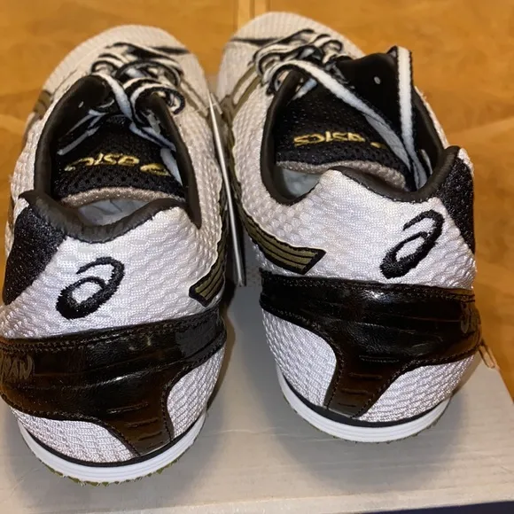 NWB!! Rare ASICS Japan Thunder 2 Track &amp; Field Spike Mens Shoes size 11.5
