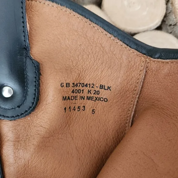 NWOB Frye Melissa Button Inside Zipper Leather Boots