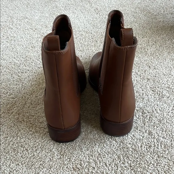 NWOT J.Crew Factory Brown Chelsea Ankle Boots