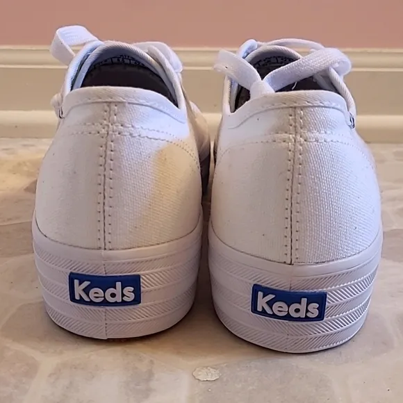 NWOT KEDS platform tennis shoes