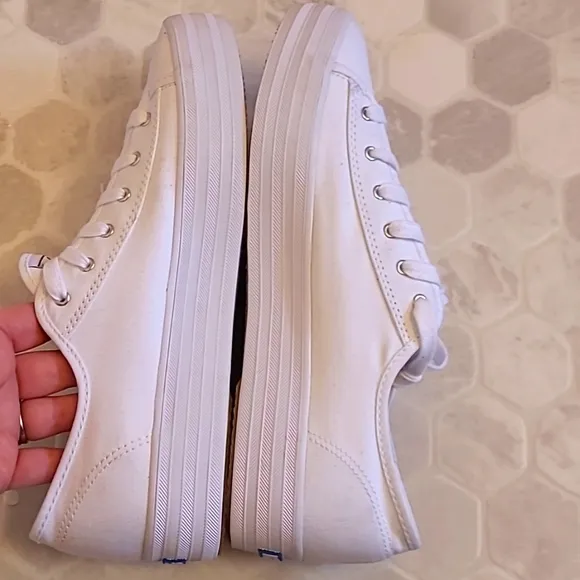NWOT KEDS platform tennis shoes