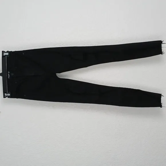 NWT Abercrombie &amp; Fitch Ultra High Rise Super Skinny Ankle Jean Size 24