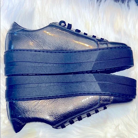 NWT Bos. &amp; Co. Platform Leather Unisex Pewter Sneakers 🩶