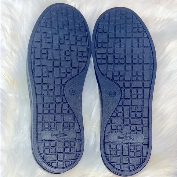 NWT Bos. &amp; Co. Platform Leather Unisex Pewter Sneakers 🩶