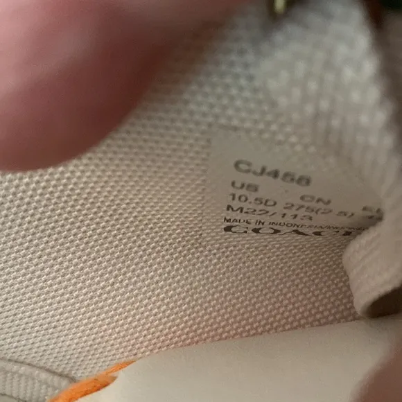 NWT Coach men low top leather shoes High rated