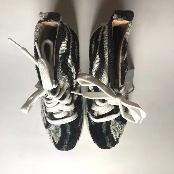 NWT Elysian silk velvet ikat fuzzy Ankara high top sneakers