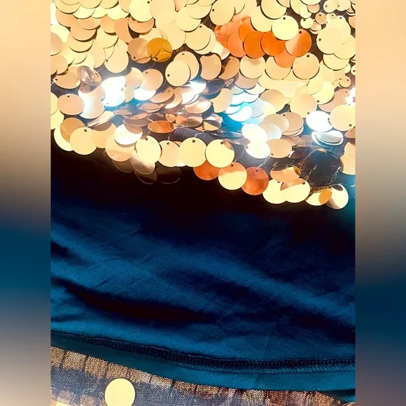 NWT! Free people Can't Get Enough Disc Sequin Mini Skirt in Gold and black