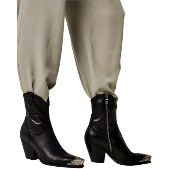 NWT Free People Faster Horses Western Leather Boots in Black