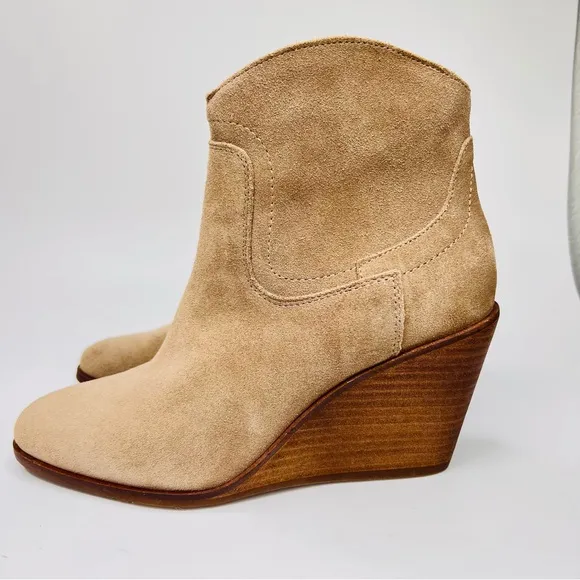 NWT Lucky Brand Waltz Tan Suede Leather Side Zip Western Wedge Ankle Boots