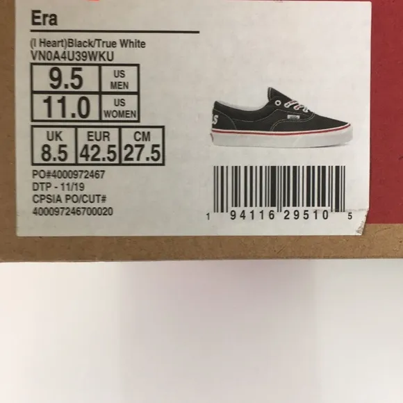 NWT Men Vans Classic I❤️ Heart Shoes size 9.5