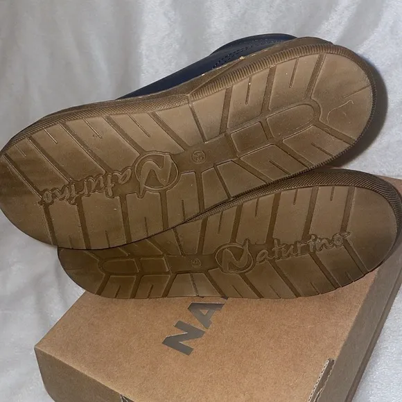 NWT NATURINO NIREZ VL Strap high-top shoes in Navy