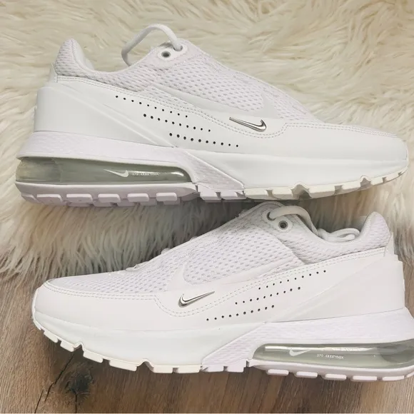 NWT Nike Air Max Pulse Women’s Shoes
