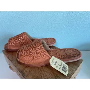 NWT Stetson Women's Brown Floral Flowers Slide On Sandal Shoes Size 6