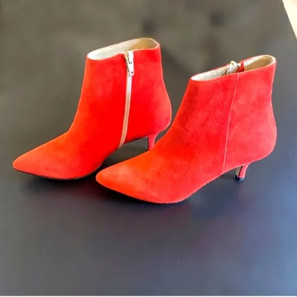 NWT Style Pancal Red Suede Leather Boots Size 6 Italian Kitten Heel Pointed Toe