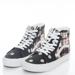 nwt Vans Women's Black and White High-Top Sneakers