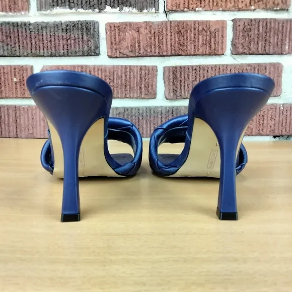 NWT Vince Camuto Brelanie Woven Genuine Leather Heeled Sandals in Navy