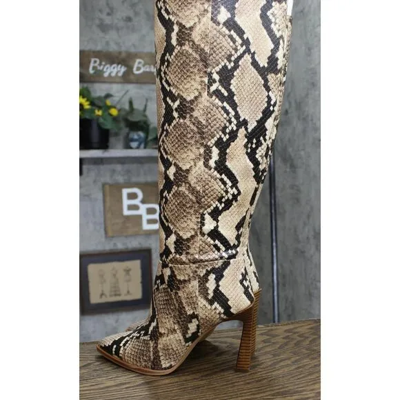 NWT Vince Camuto Snakeskin PESLNA Stiletto Fashion Boot Desert Python Brown 6.5M