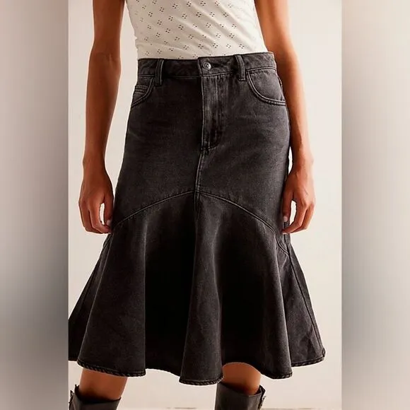 NWT We The Free Fishtail High Rise  Denim Skirt  MIDI in Black Sz 28