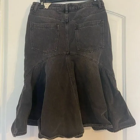 NWT We The Free Fishtail High Rise  Denim Skirt  MIDI in Black Sz 28