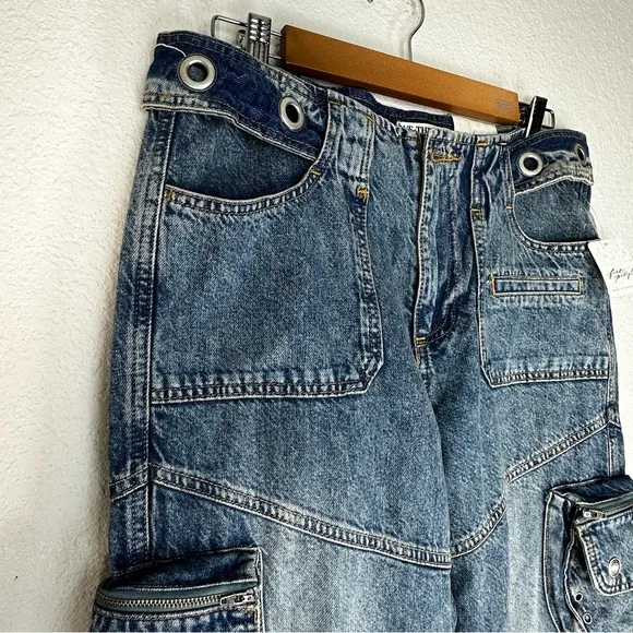NWT WeThe Free Call Me Crazy Low Rise Flare Cargot in Ballistic Blue SZ 29‎