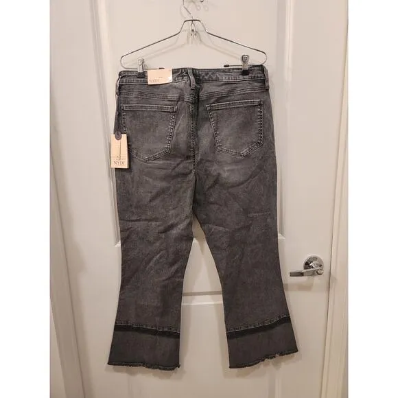 NYDJ Fiona Slim Flare Jeans with Fray Hem in Nobelle