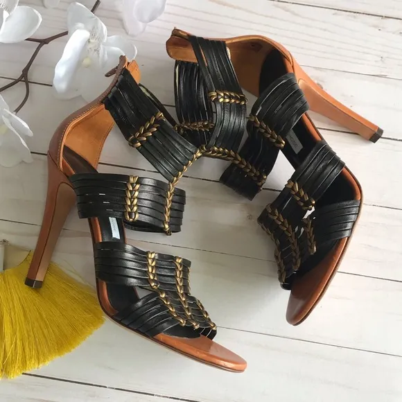 O' L' AUTRE CHOSE Strappy Sandals