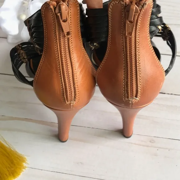 O' L' AUTRE CHOSE Strappy Sandals