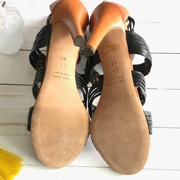 O' L' AUTRE CHOSE Strappy Sandals