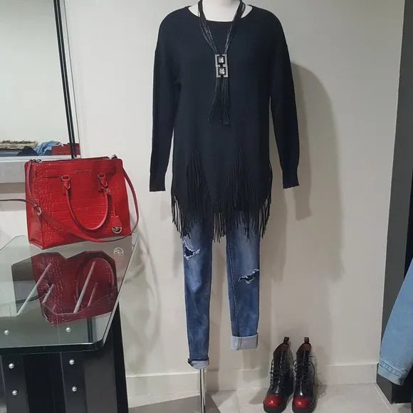 💥OC by Oleg Cassini Boho-chick Fringe Sweater💥