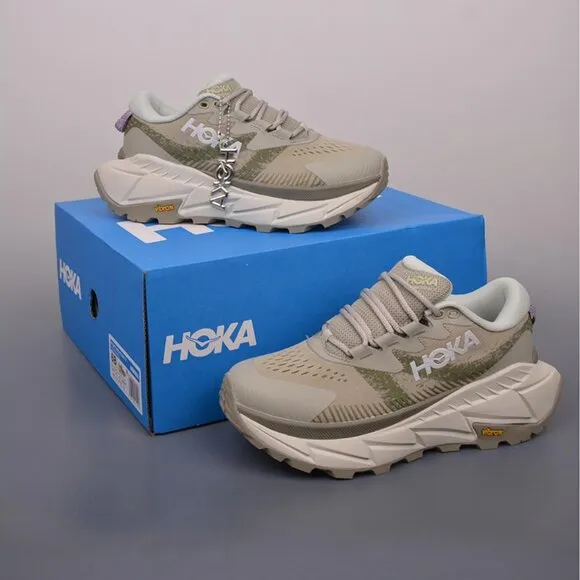 Oka One One Skyline Float Shock Absorbing Low Top Running Shoes