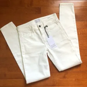 OLIVER LOGAN 24x30 high rise skinny jeans