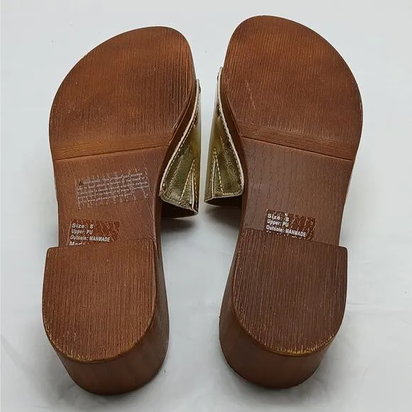 Olivia Miller Womens Sandals Shoes Size 8 Gold Faux Leather Slip On Mules Slides
