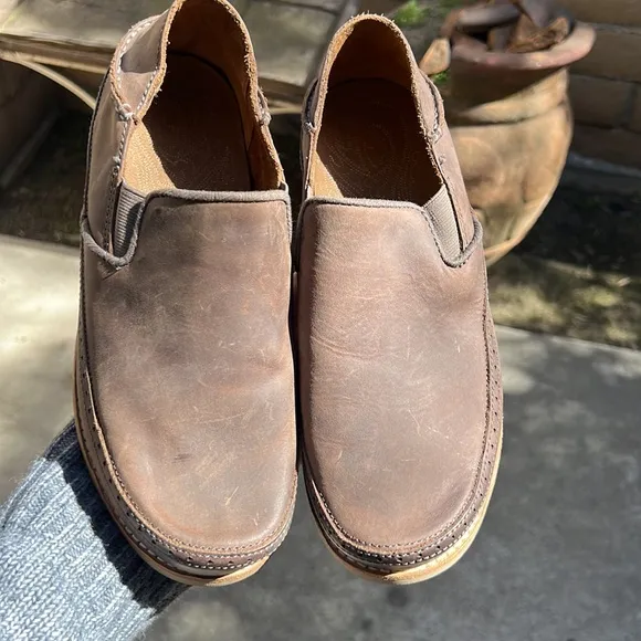 Olukai HONOLULU Nubuck Emma Howard Footbed, Aloha Style Size US 8.5 Brown