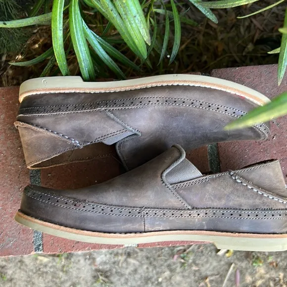 Olukai HONOLULU Nubuck Emma Howard Footbed, Aloha Style Size US 8.5 Brown