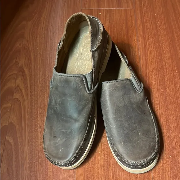 Olukai HONOLULU Nubuck Emma Howard Footbed, Aloha Style Size US 8.5 Brown