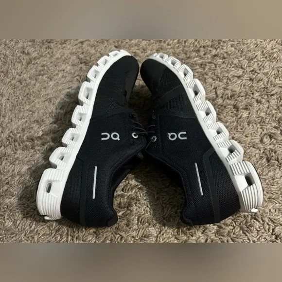 On Cloud 5 running shoes-Offers of half off or more ignored/declined/blocked