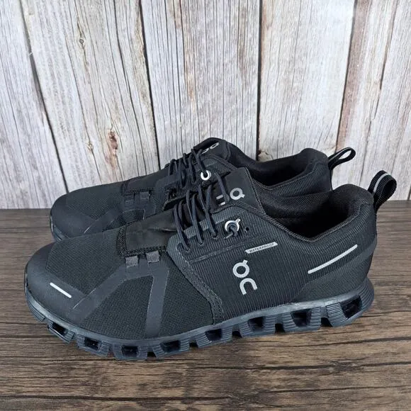 On Cloud 5 Waterproof Black Bungee Slip On Running Sneaker Women's Sz 8 (GUC)