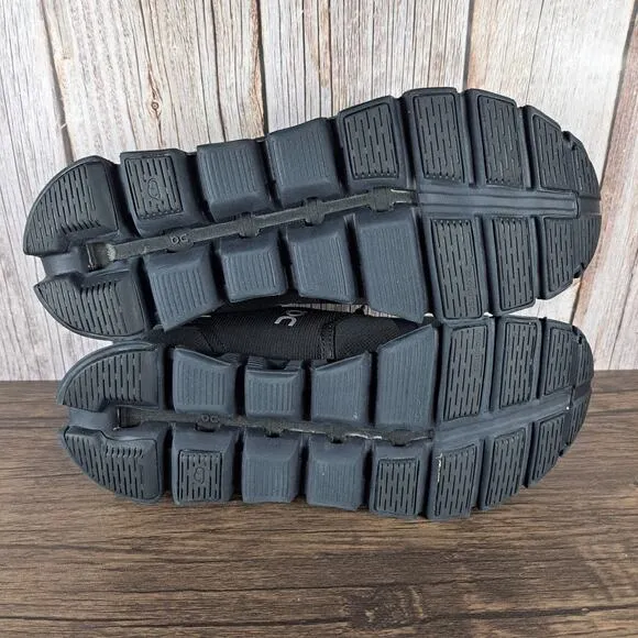 On Cloud 5 Waterproof Black Bungee Slip On Running Sneaker Women's Sz 8 (GUC)