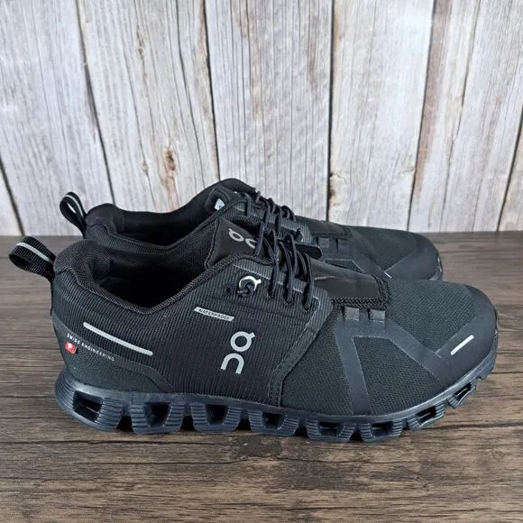 On Cloud 5 Waterproof Black Bungee Slip On Running Sneaker Women's Sz 8 (GUC)