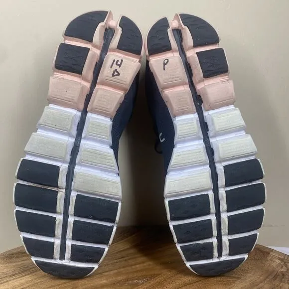 On Cloud Cloudflow Rock Rose Womens Black Pink White Size 9.5 Running shoes