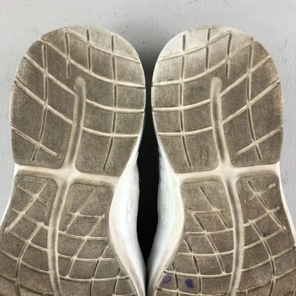 Oofos Women's Size 6.5 Oomg Low Grey Closed Toe Slip On Walking Shoes Sneakers