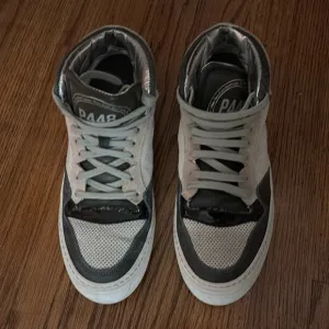 P448 High Top Sneaker - Perfect Condition