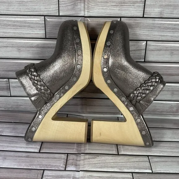 PAIGE Women's Gunmetal Suede Studded Platform Slip-On Clogs Shoe Size 7-NEW
