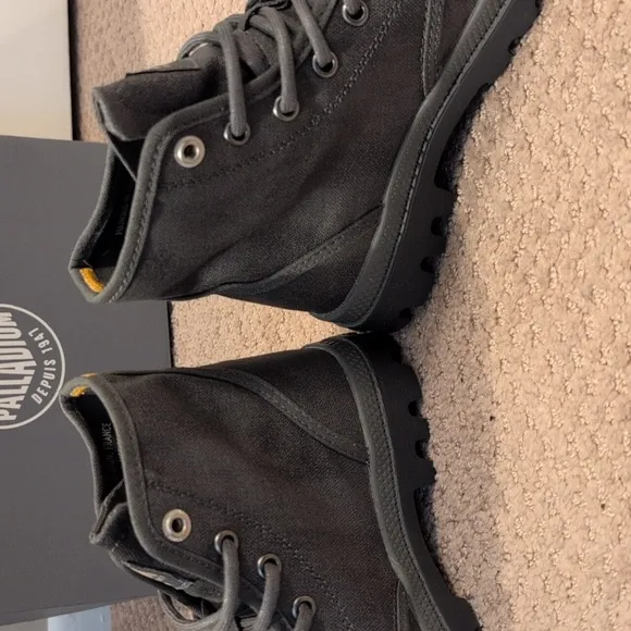 Palladium Pampa Canvas Shoes Unisex High-Top Alloy Gray in 4.5M, 6W