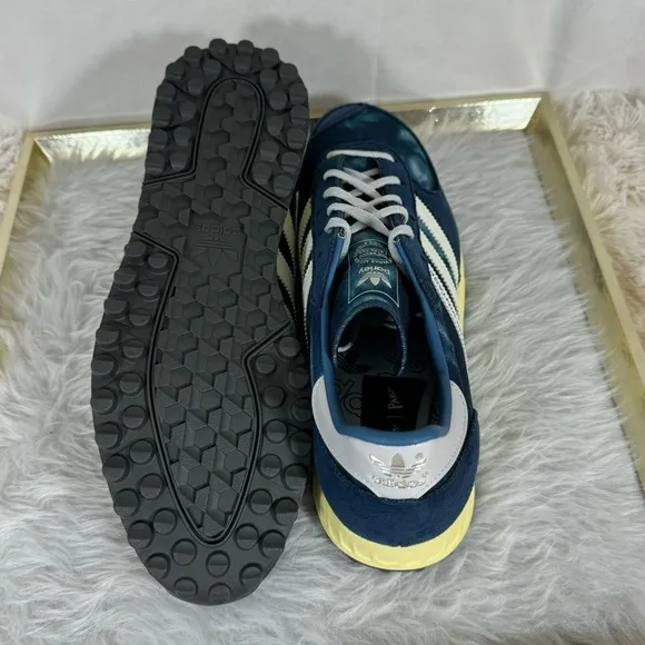 Parley x Adidas TRX Vintage Bleached Crew Men's Shoes Sneakers NWT